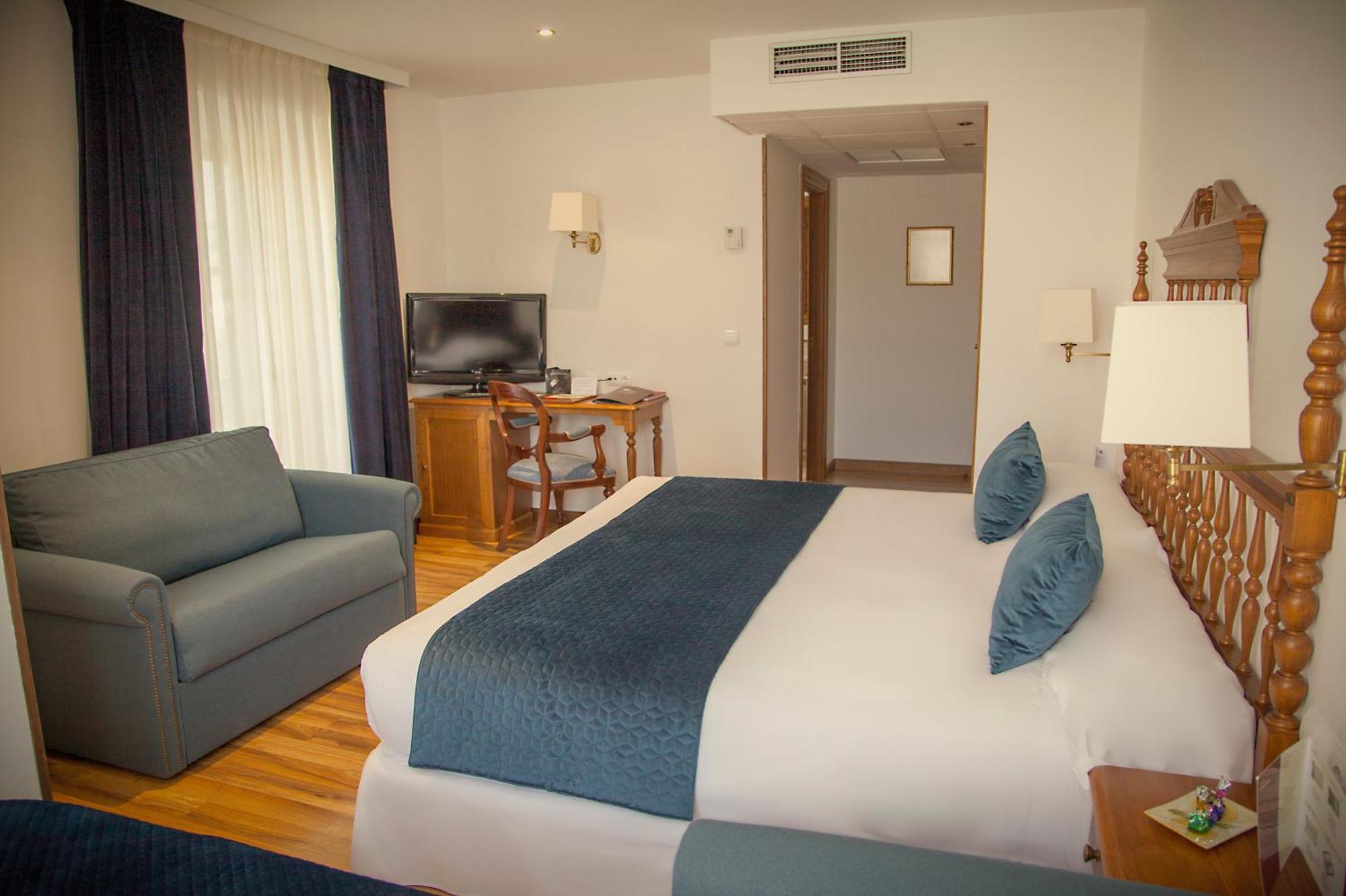 Double or Twin Room