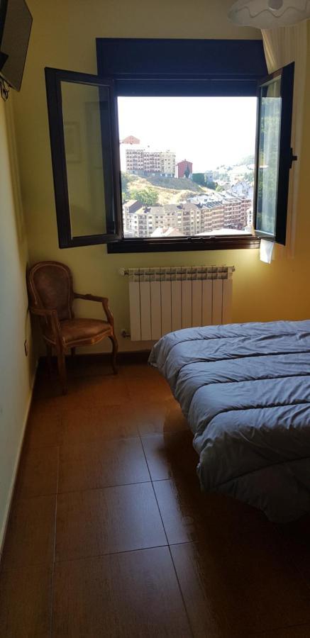 Standard Single Room Mountain View