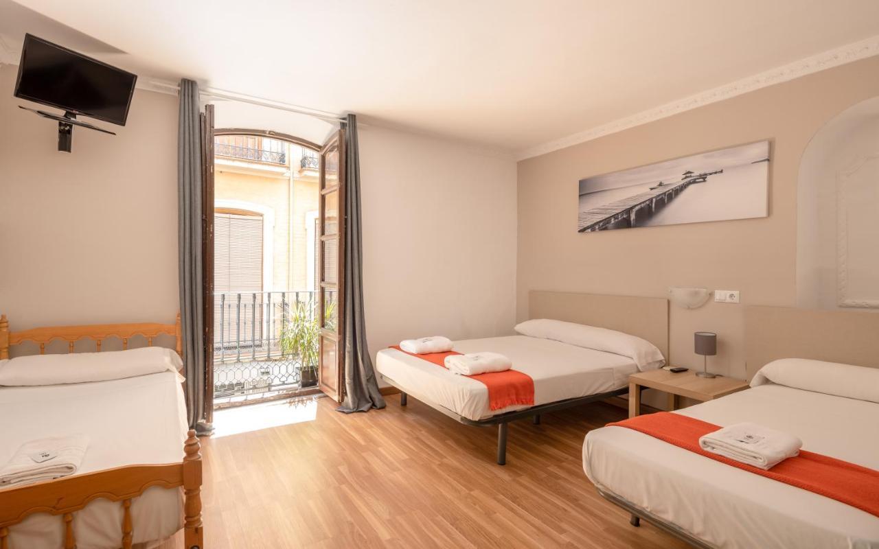 Chambre Quadruple avec Salle de Bains Privative