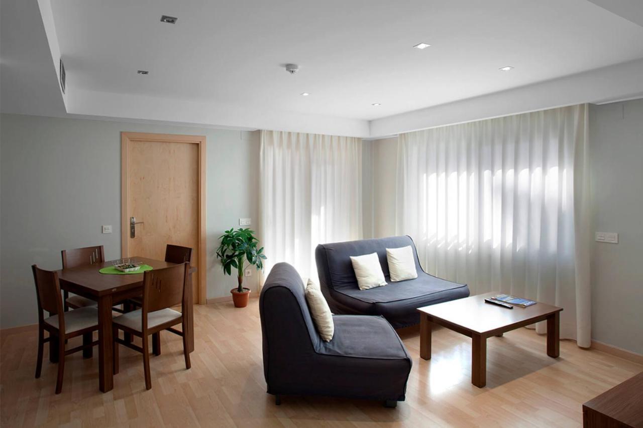 Two-Bedroom Apartment (4 Adults),1550740345:JPEG