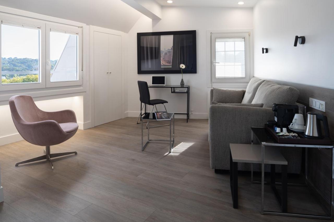 Premium Quadruple Room