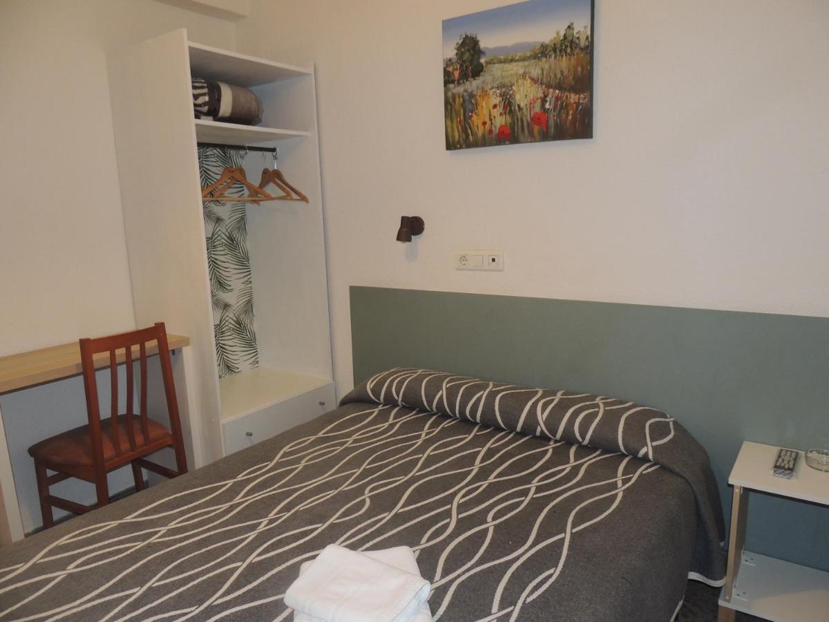 Single Room,1038711418:JPEG