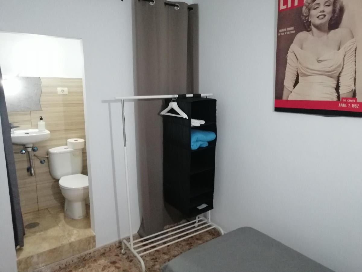 Single Room Private Bathroom interior,1040283010:JPEG