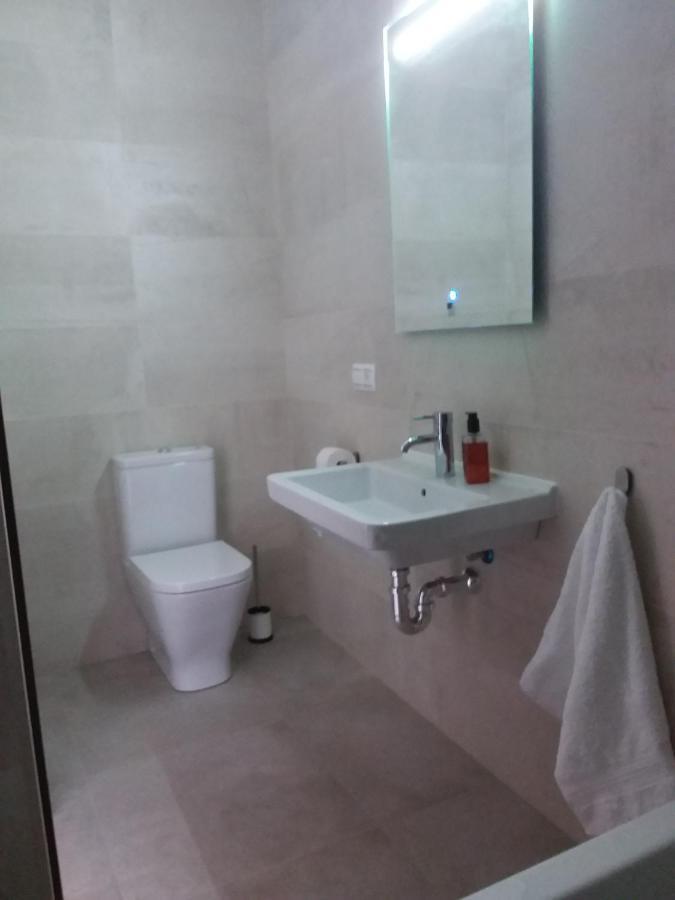 King Room,937699615:JPEG
