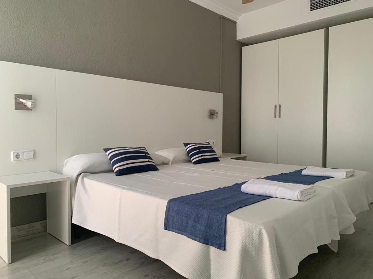 Suite mit Hafenblick und Balkon