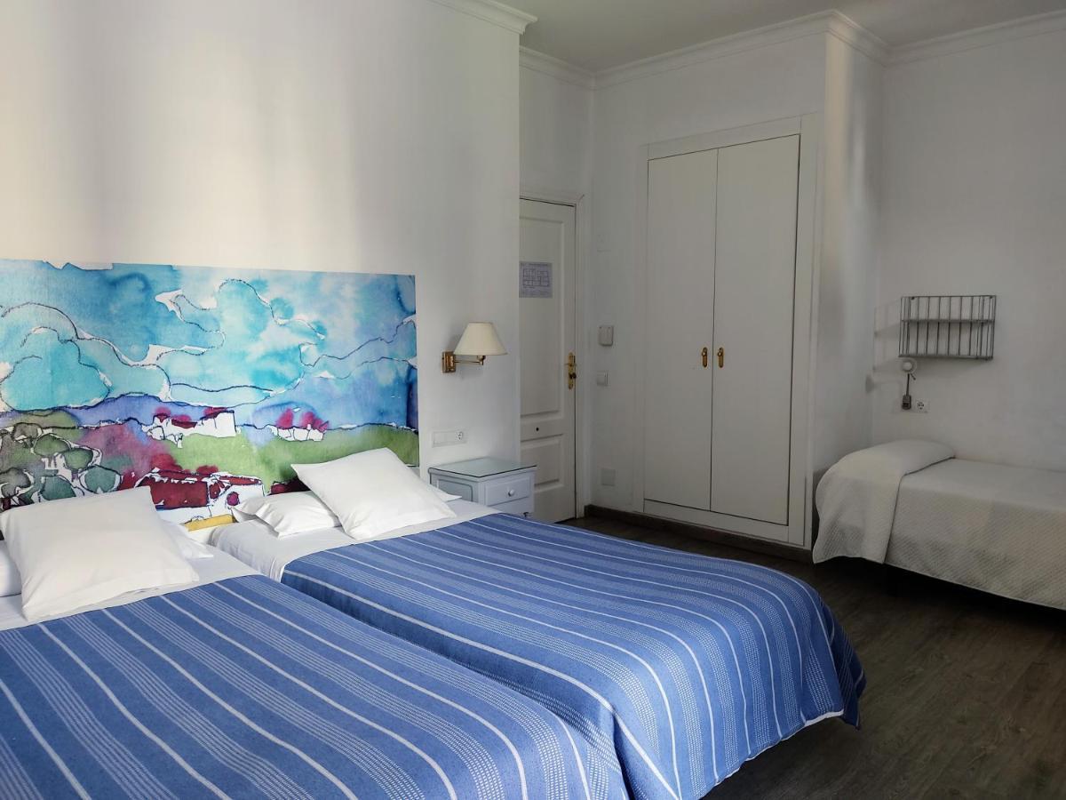Triple Room Balcony,1090000047:JPEG