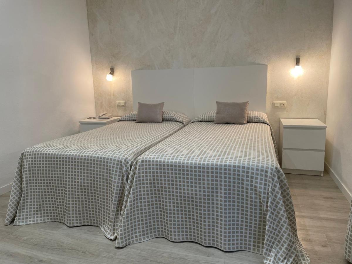 Single Room,1226888087:JPEG