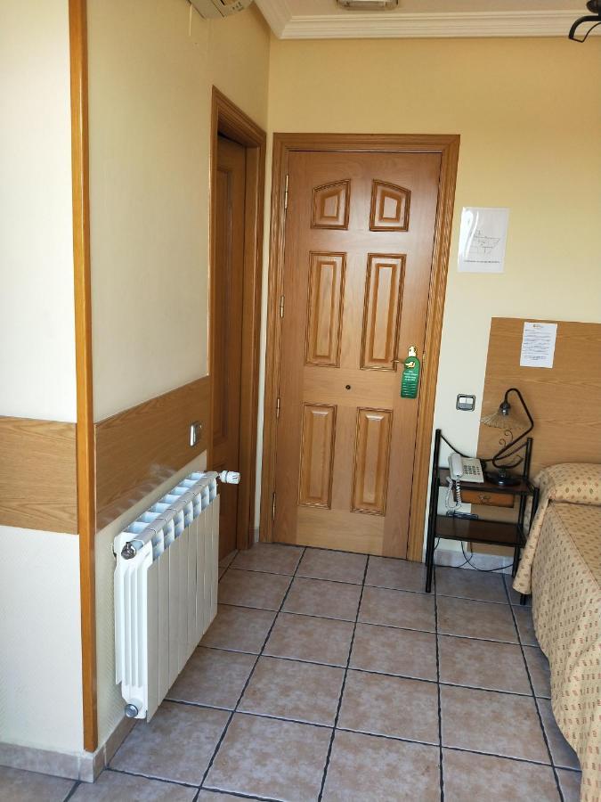 Single Room,1088633311:JPEG