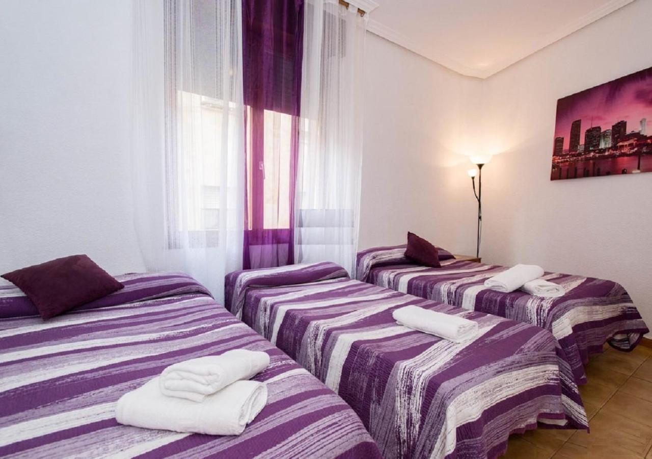 Chambre Triple avec Salle de Bains Commune