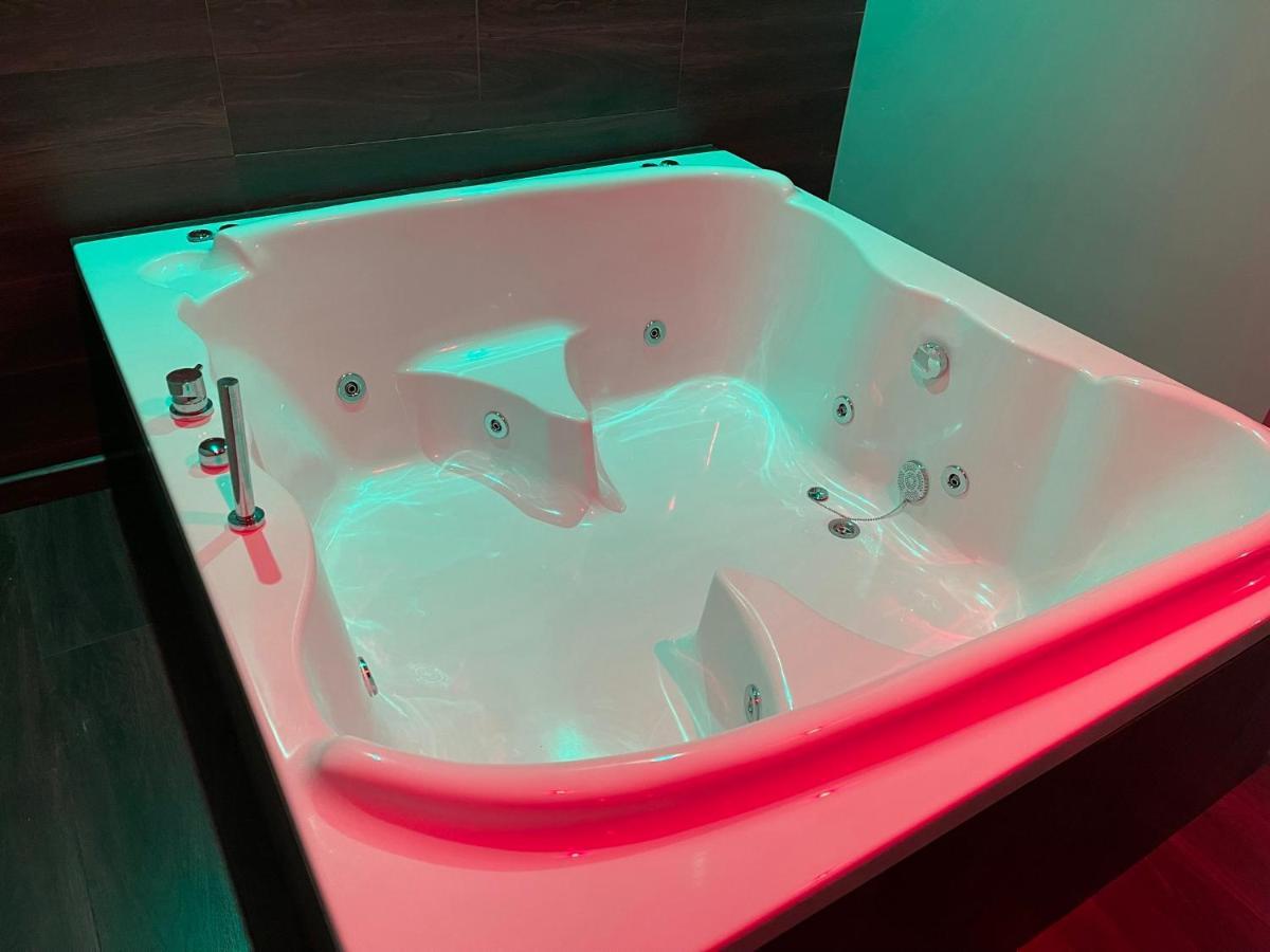 Apartamento Romántico con jacuzzi