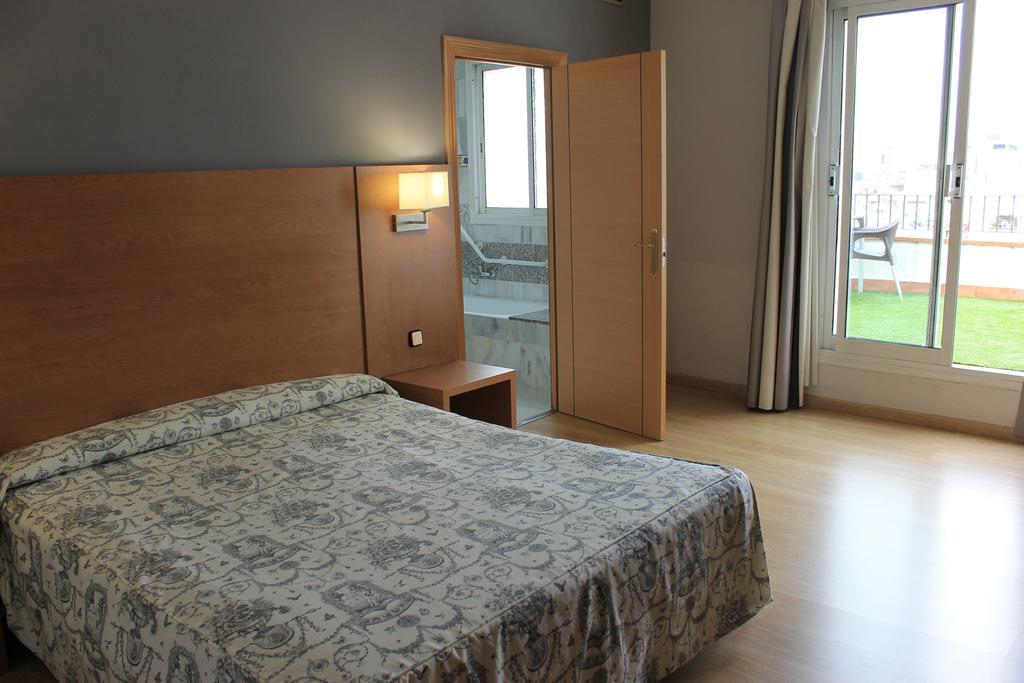 Double or Twin Room with Terrace,1431902032:JPEG