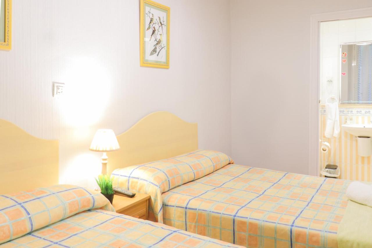 Double Room,1111451922:JPEG