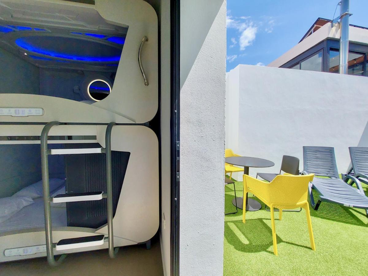 Suite Capsule with Terrace,1114614558:JPEG