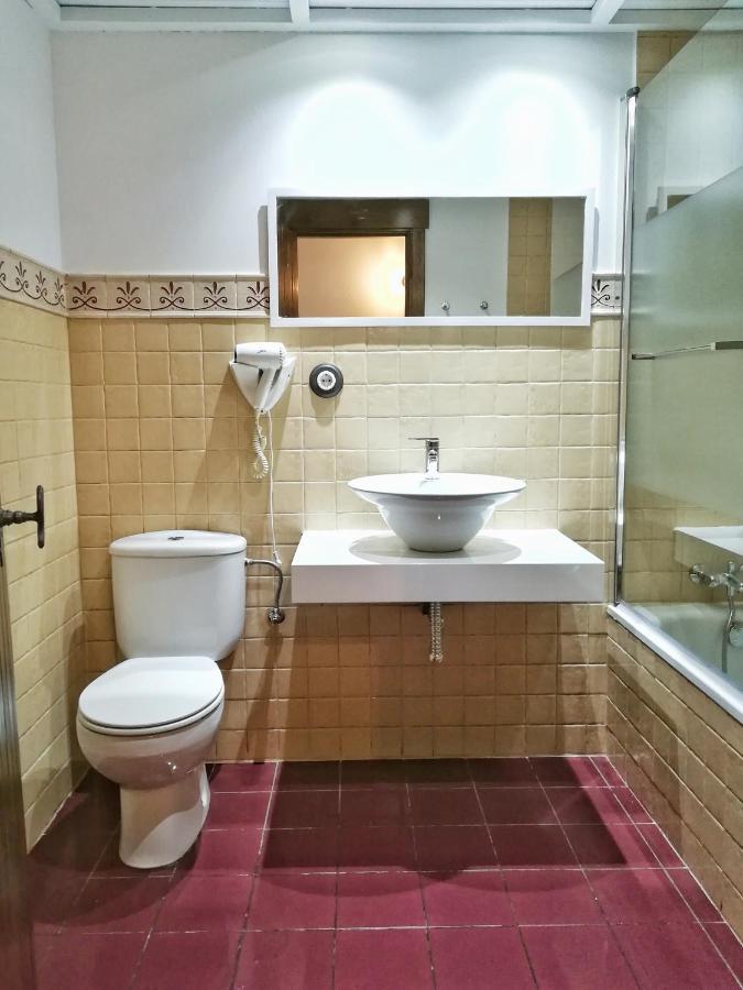 Habitación Doble con vistas a la montaña