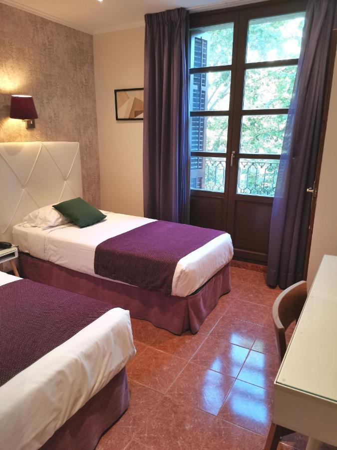 Double or Twin Room La Rambla Views