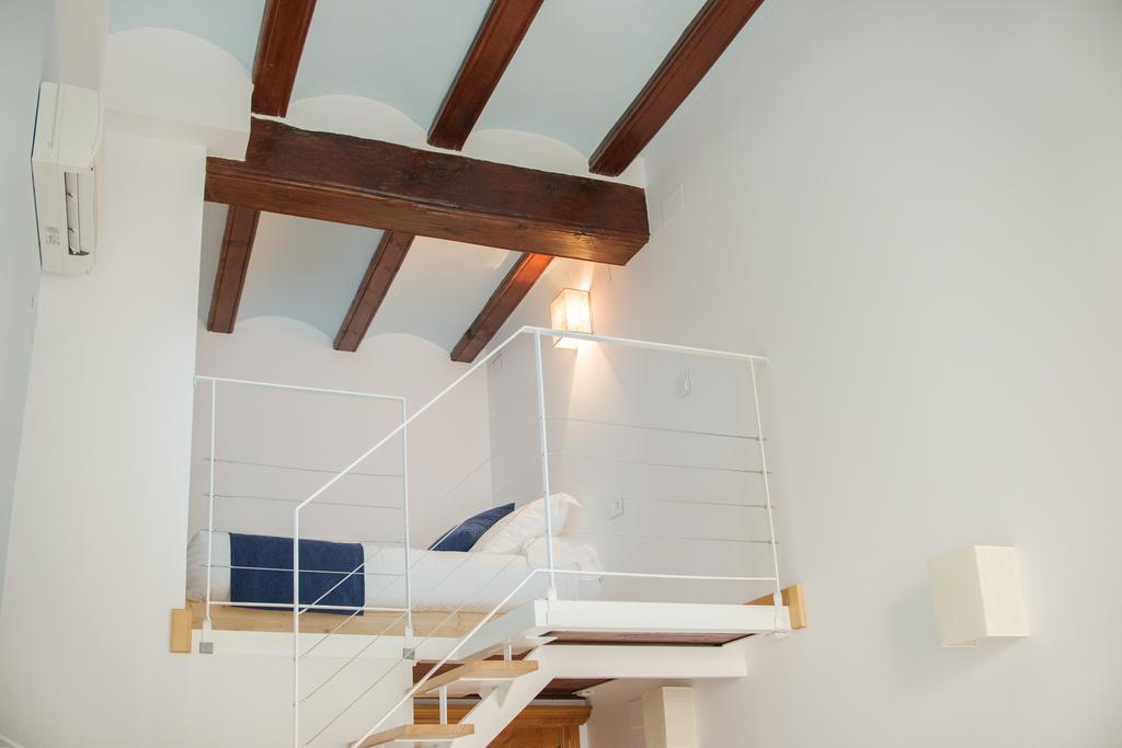 Double Room,663185211:JPEG
