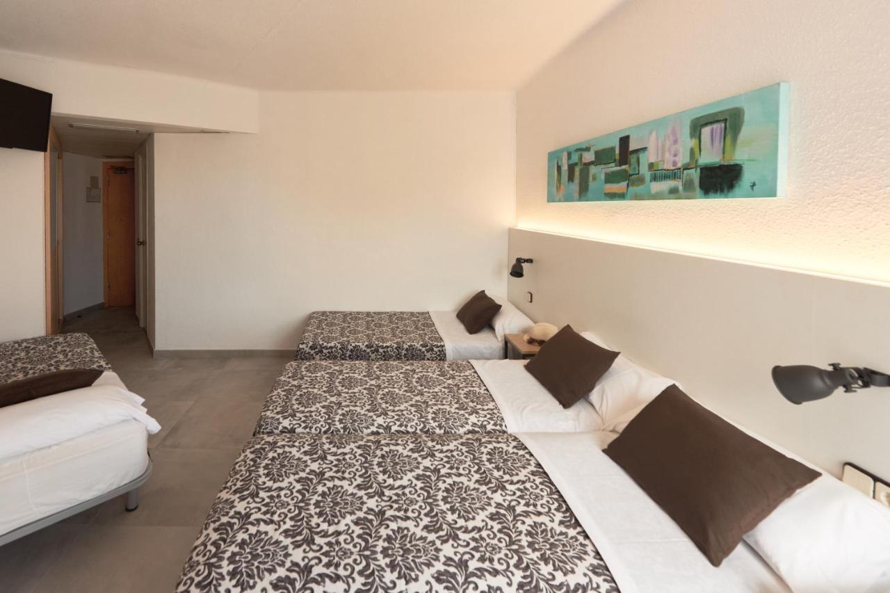 Chambre Quadruple avec Balcon