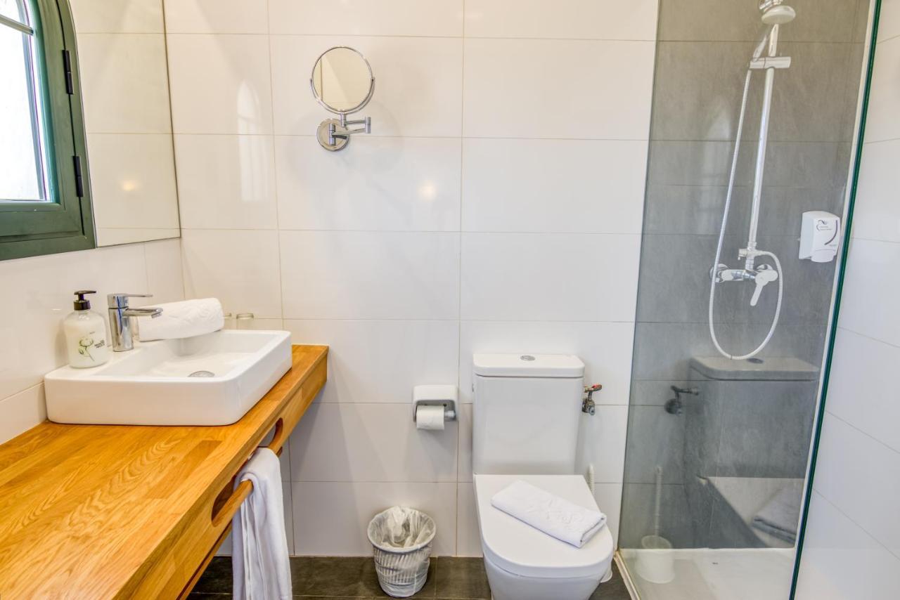 Single Room,1115159973:JPEG