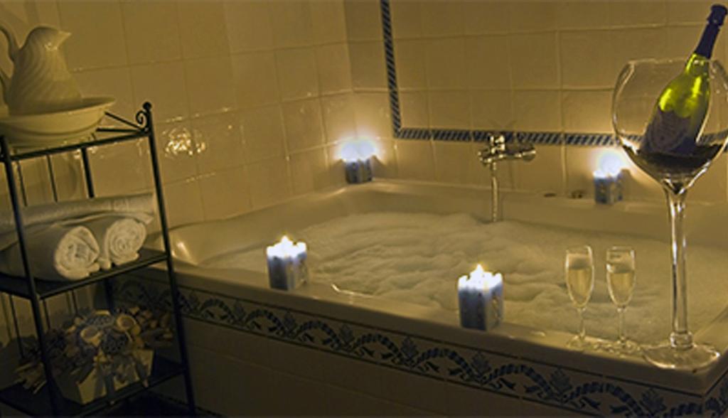 Junior Suite Spa Bath