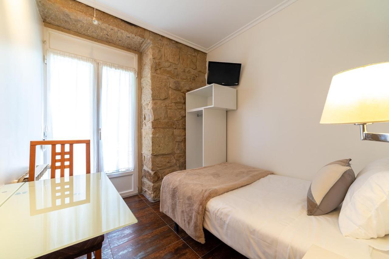 Single Room Private Bathroom