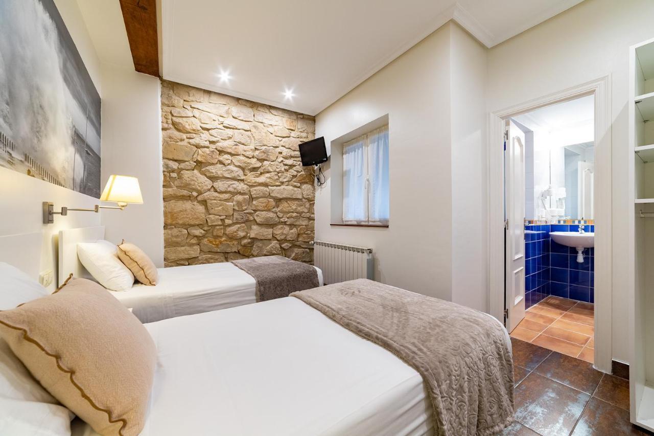 Interior twin room