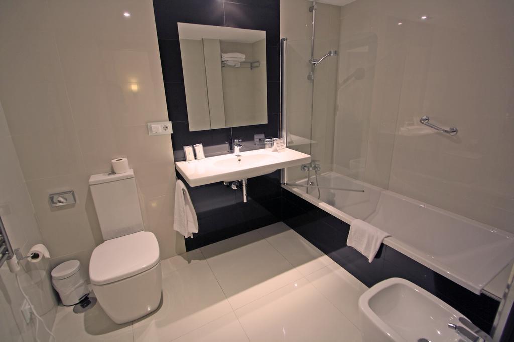 Habitación Doble Económica en Ático - 2 camas