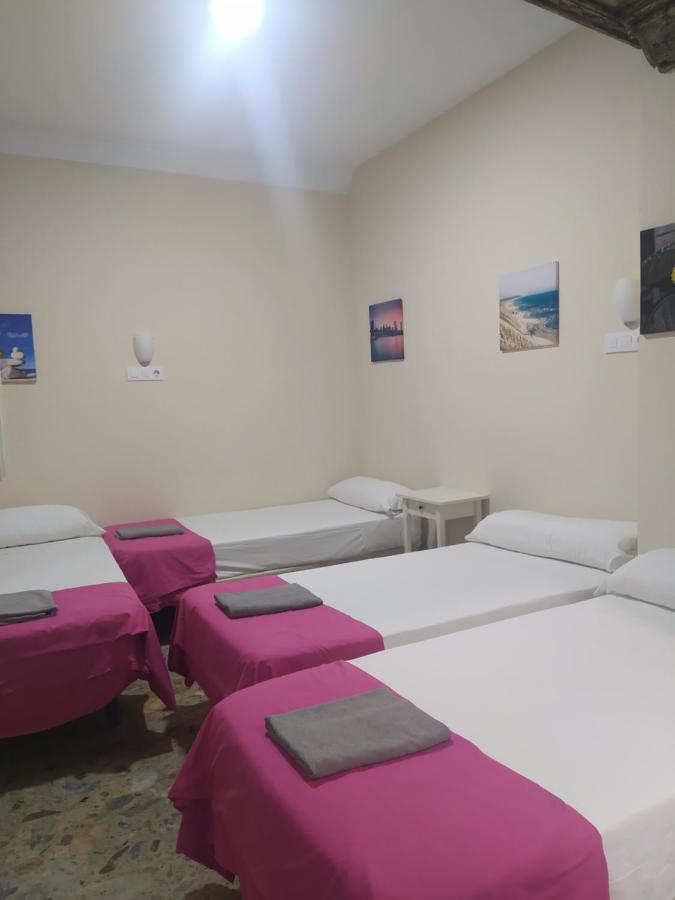 Vierbettzimmer mit eigenem Bad