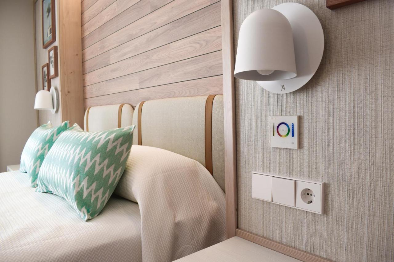 Chambre Simple - Vue sur Piscine
