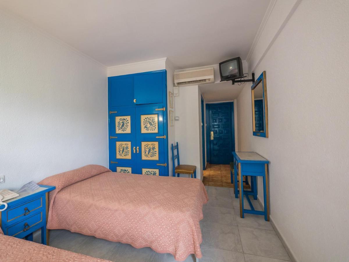 Standard Double Room,1742655103:JPEG