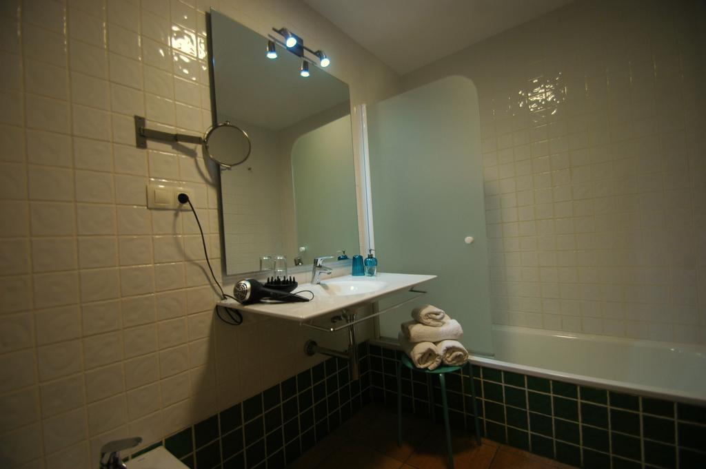Double or Twin Room Terrace