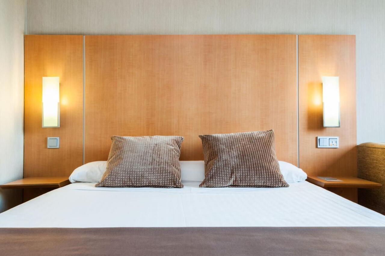 Double or Twin Room,1207681057:JPEG