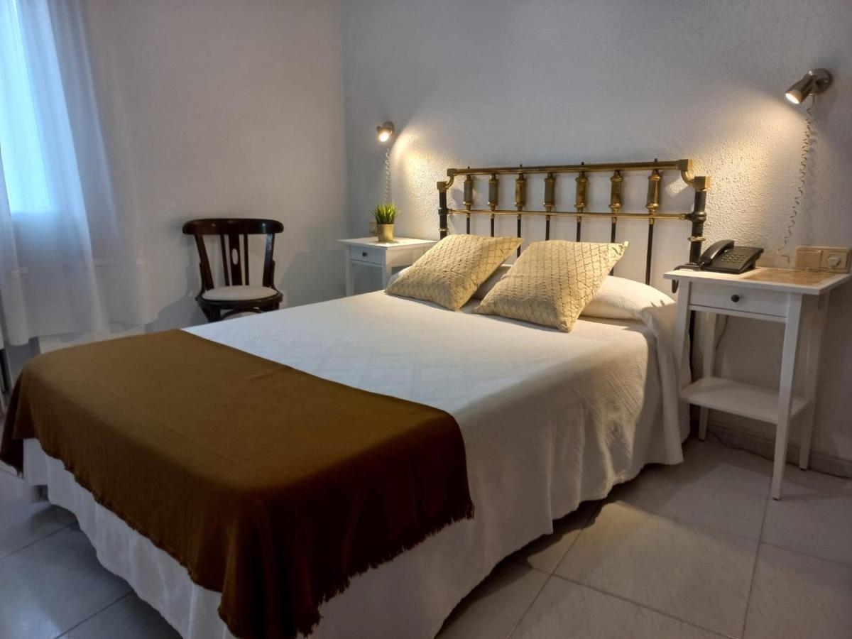 Habitación Doble con vistas a la montaña