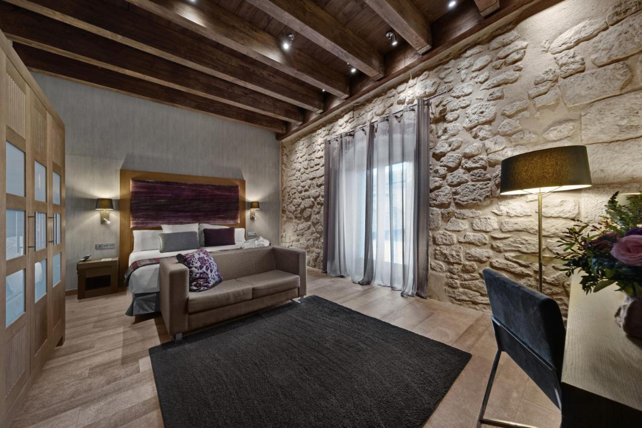 Historical Deluxe Double or Twin room Spa Access,1170236665:JPEG