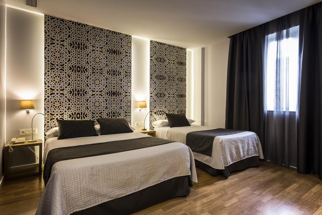 Quadruple Room,789984168:JPEG
