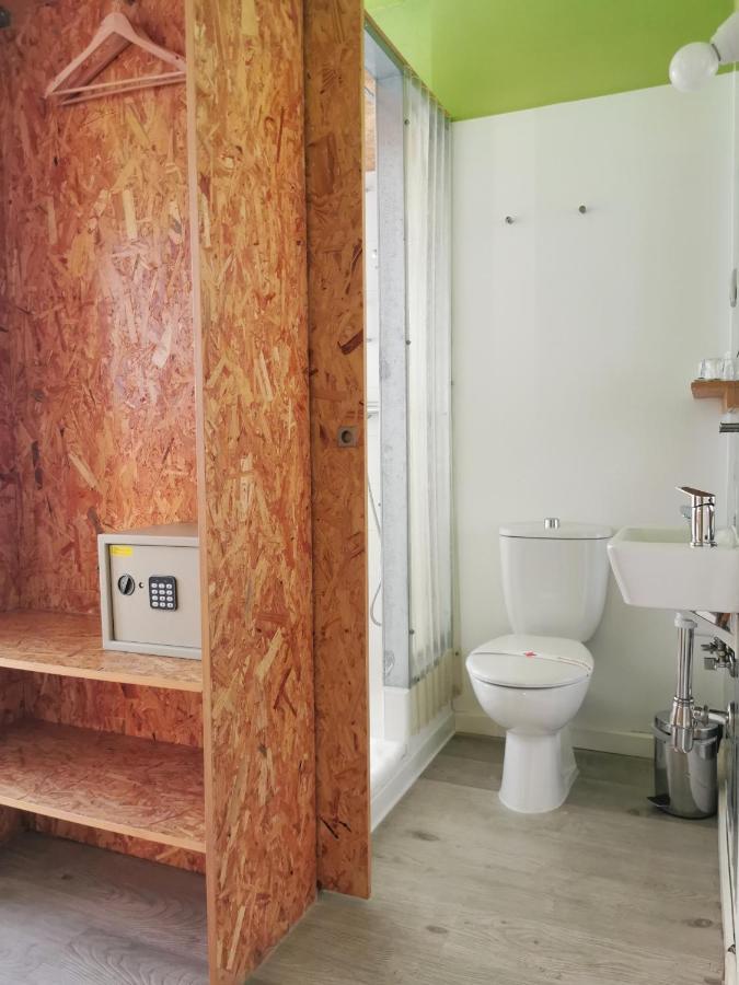 Chambre Lits Jumeaux avec Salle de Bains Privative