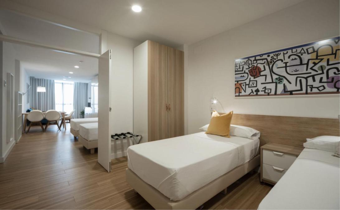 Apartamento com Varanda