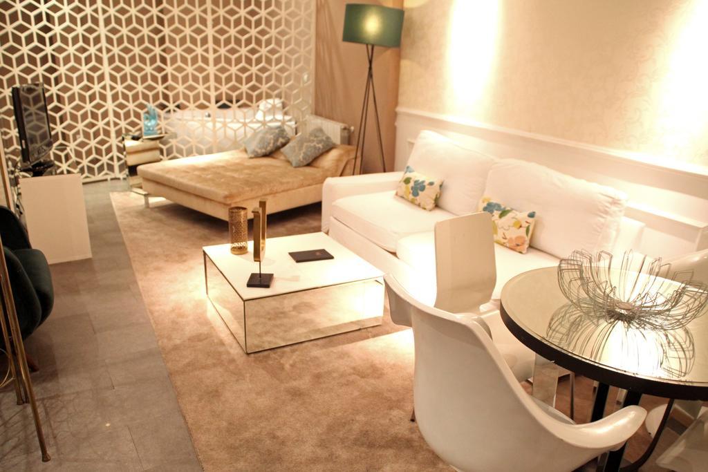 Apartment (6 Adults)