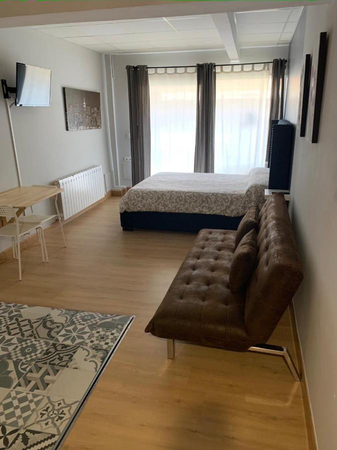 Studio with Terrace