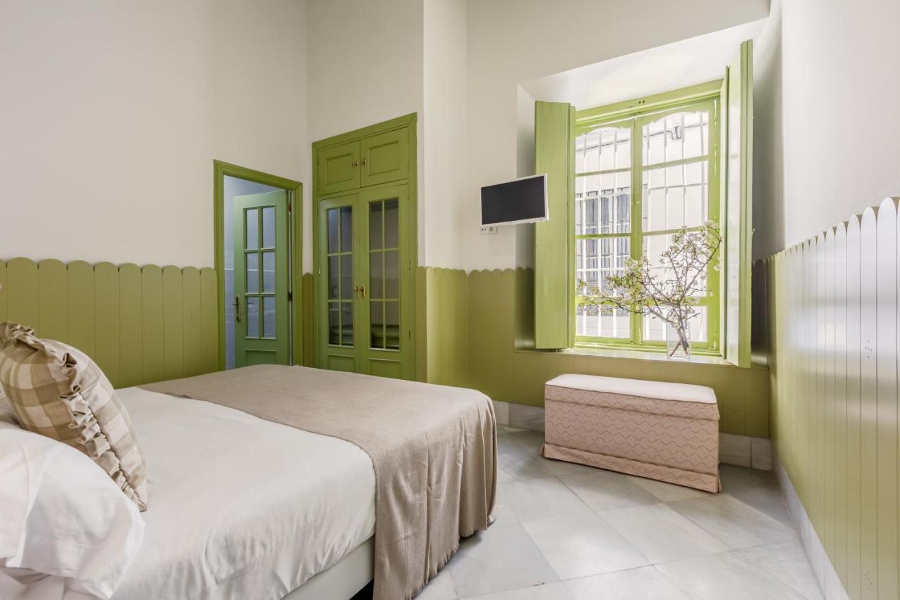 Budget Double or Twin Room,1197338140:JPEG