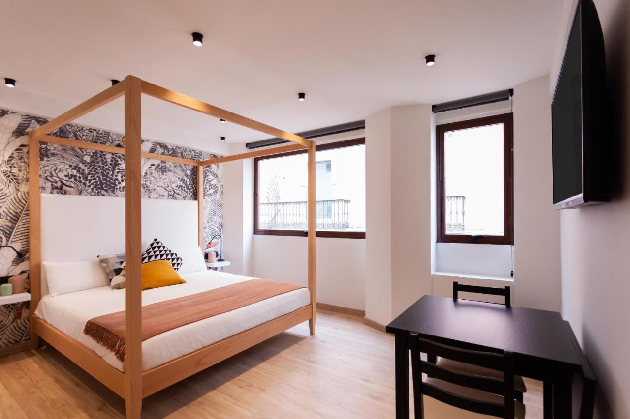 Deluxe King Room,1194139021:JPEG