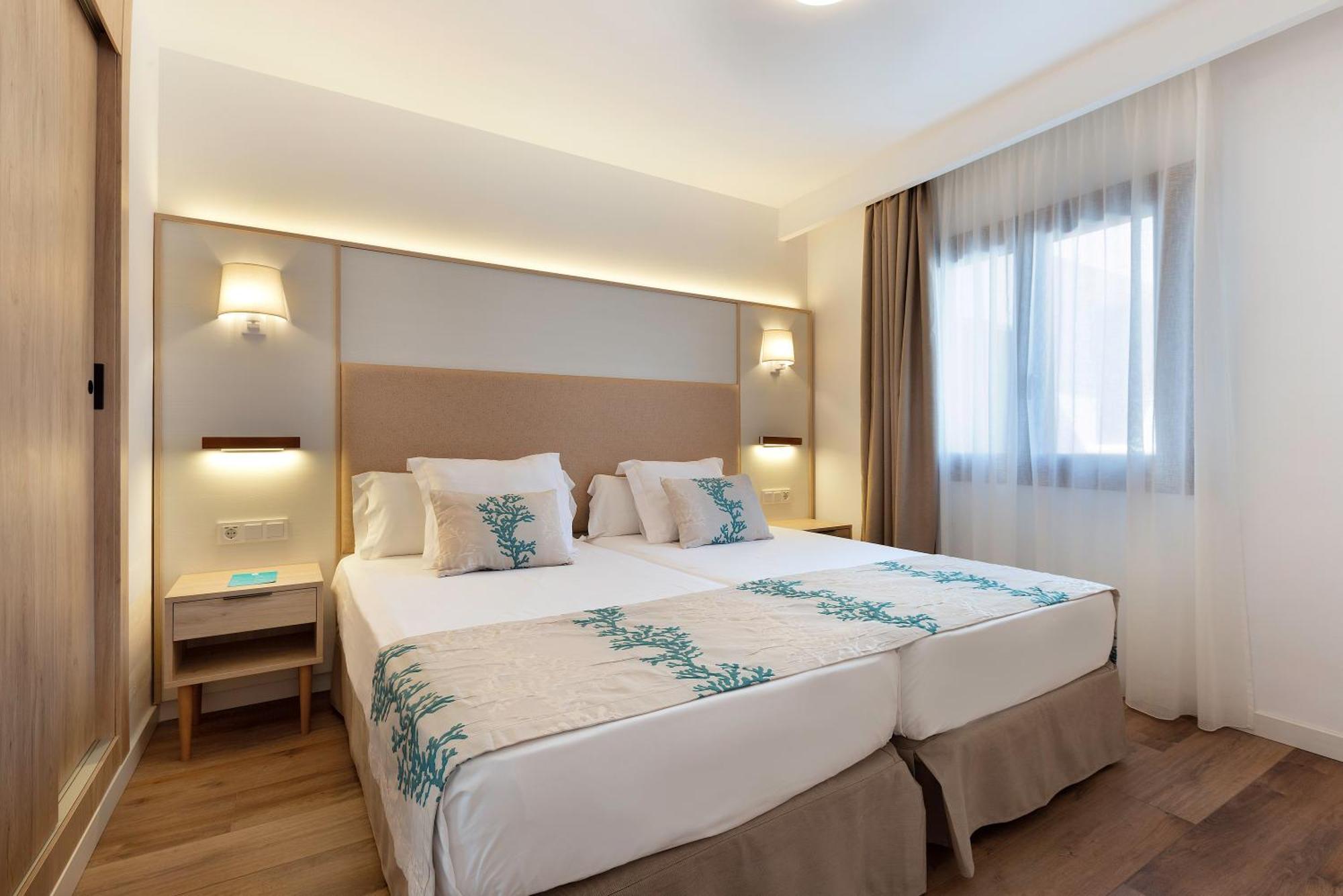 Suite met 1 Slaapkamer en Uitzicht op Zee