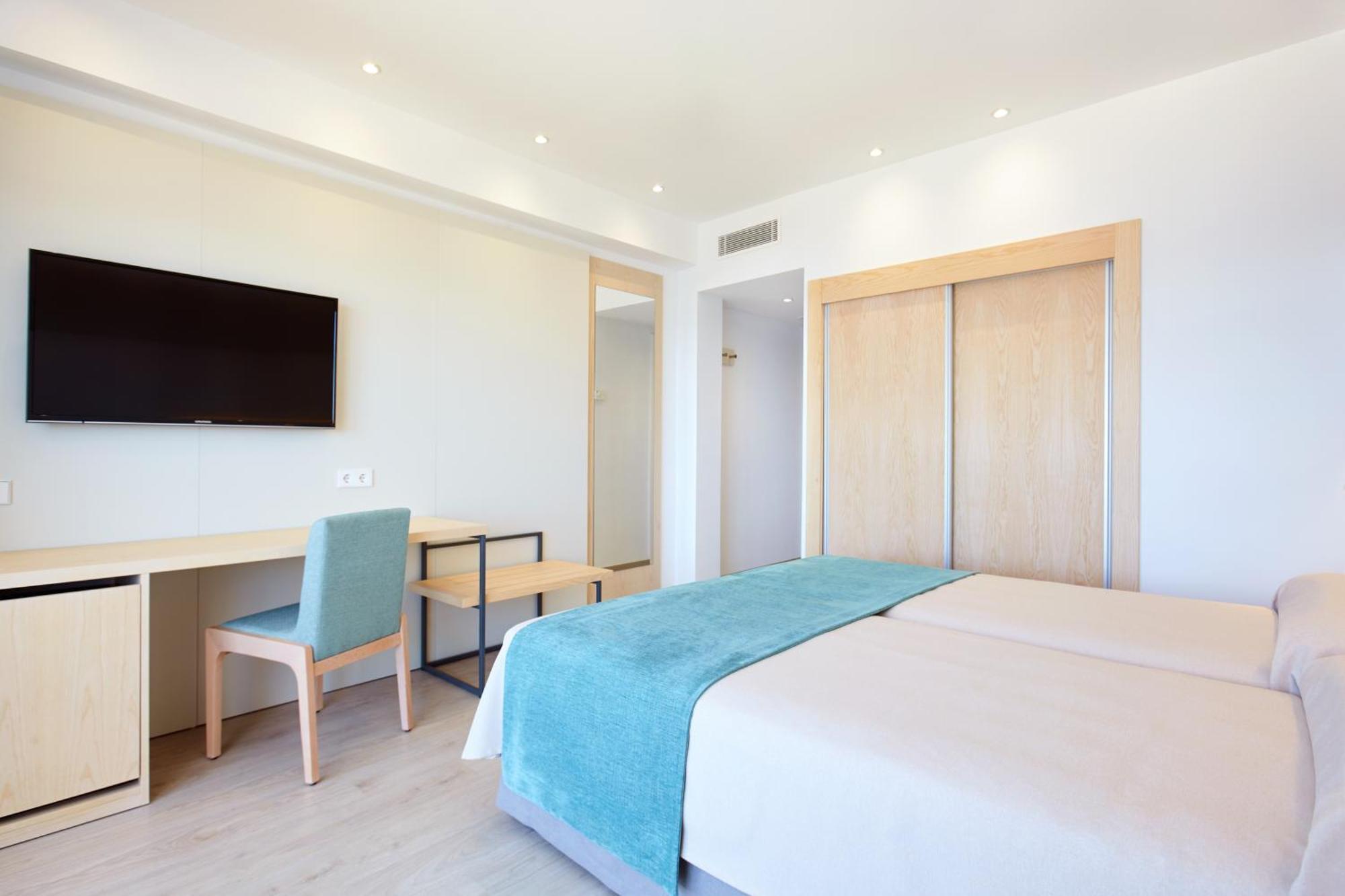 Zweibettzimmer mit Meerblick