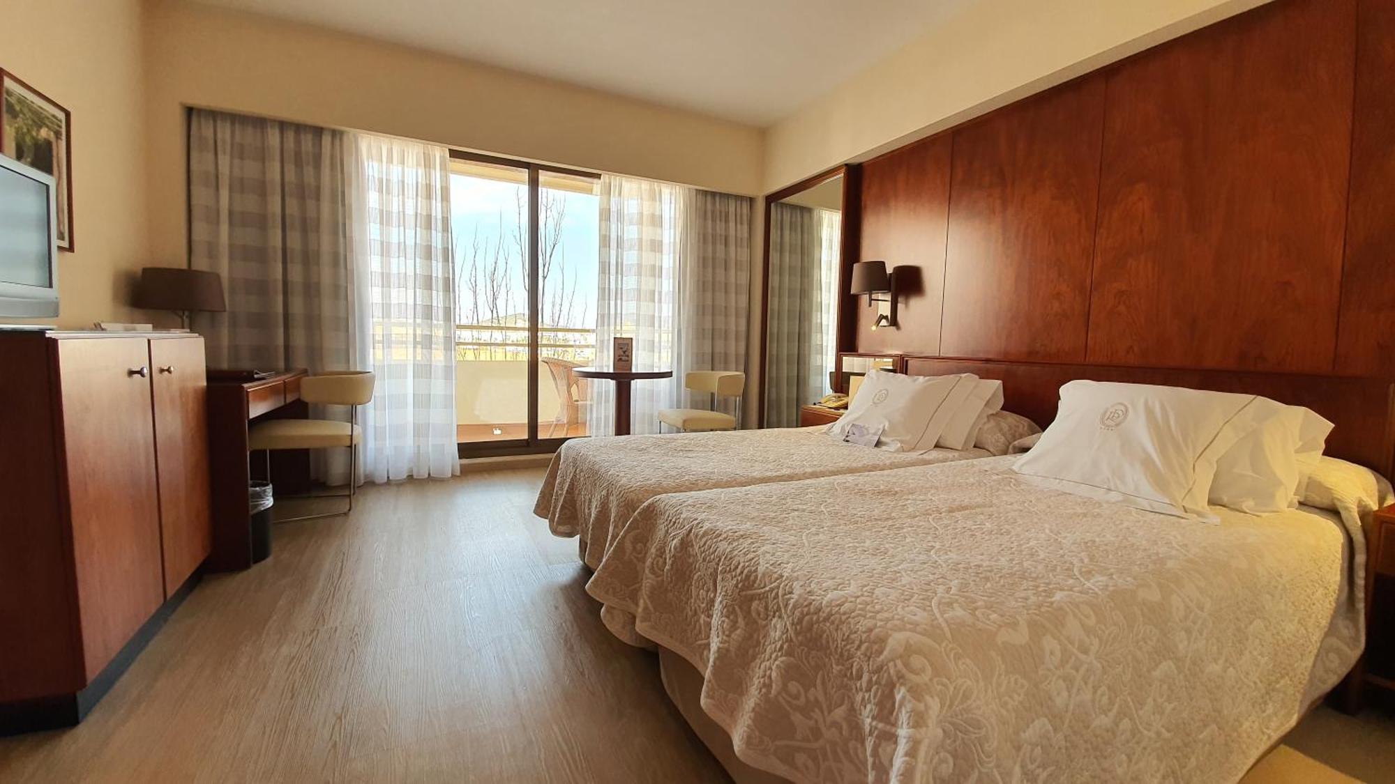 Double or Twin Room Terrace