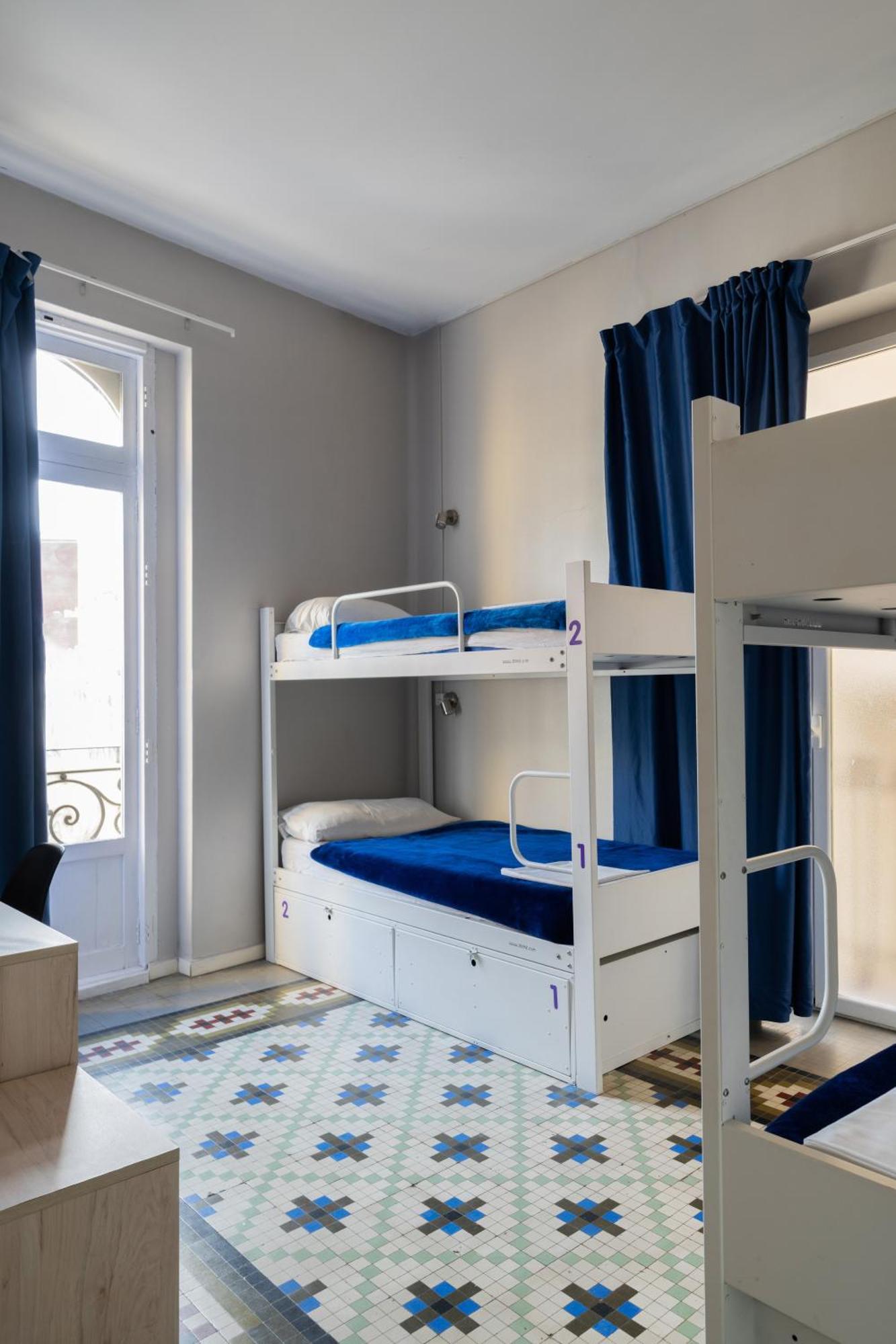 Single Bed 4-Bed Mixed Dormitory Room,1350005119:JPEG