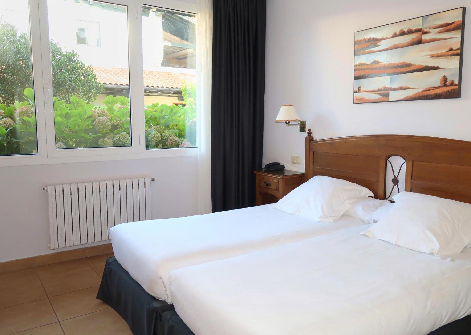 Twin Room Garden View