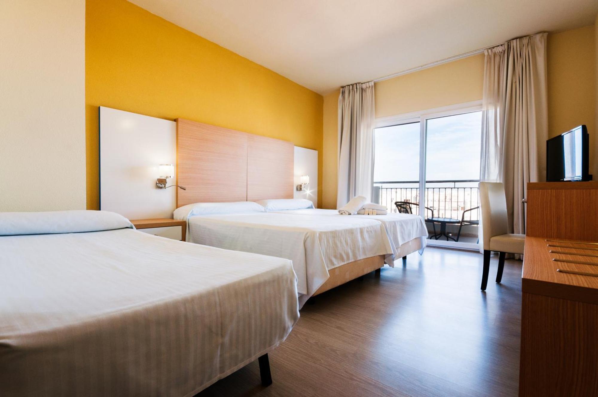 Triple Room Terrace,1207822102:JPEG