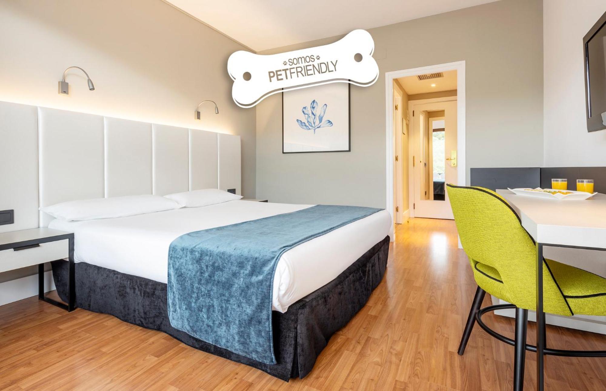 Junior Suite,1589428164:JPEG