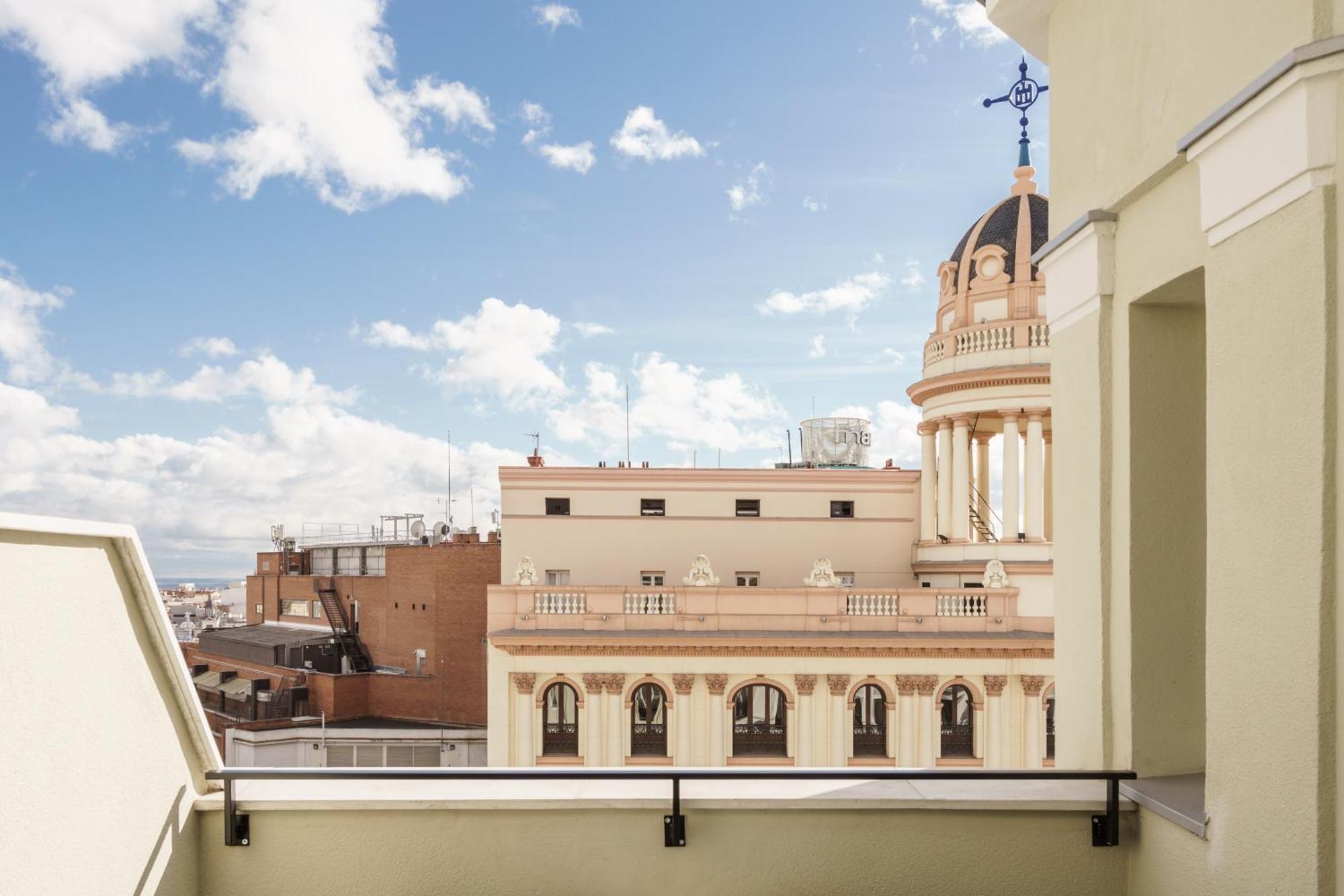 Studio Terrace