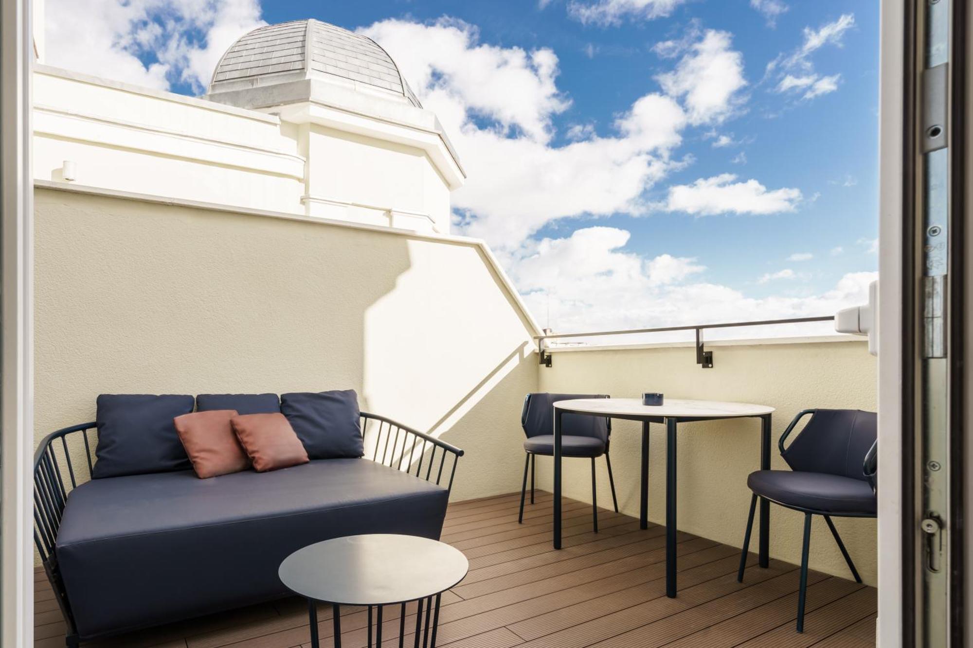 Studio Terrace