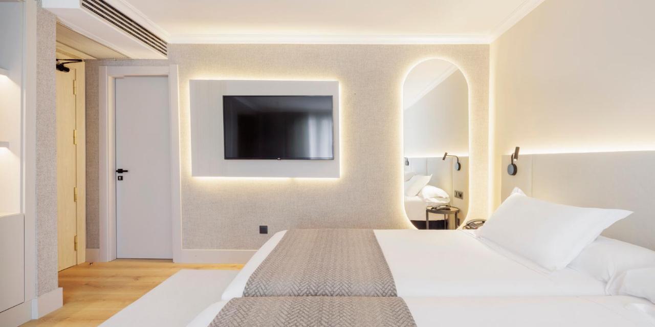 Dreibettzimmer (2 Erwachsene + 1 Kind)